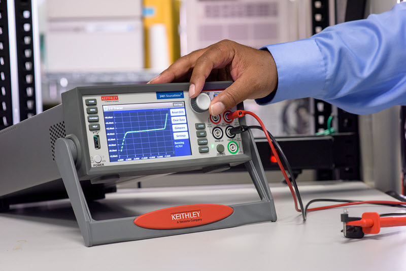 Keithley’s I-V Tracer solution for failure verification show on a Source Measure Unit (SMU)