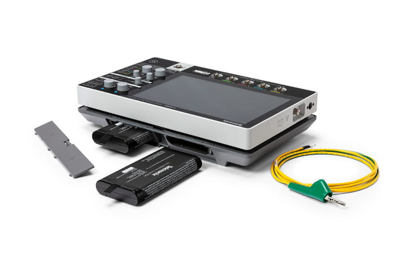 Portable oscilloscope with battery option - Tektronix 2 Series MSO