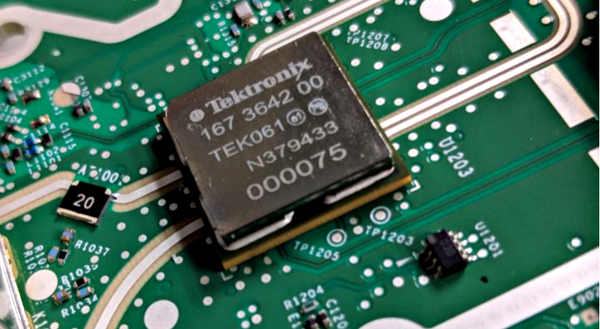 LPD64_EN_US_48W 61595 12