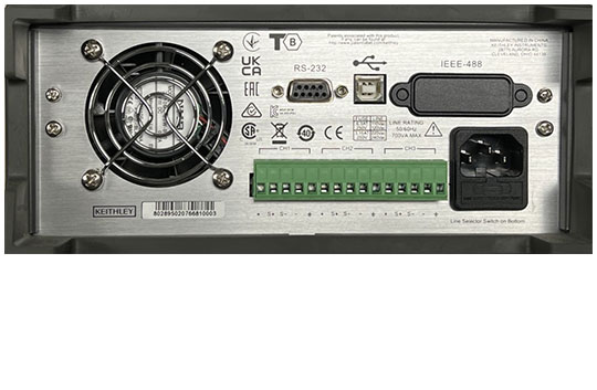 Tektronix - 2230G - USB and RS-232 interfaces enable complete control of the 2230 power supplies from a PC