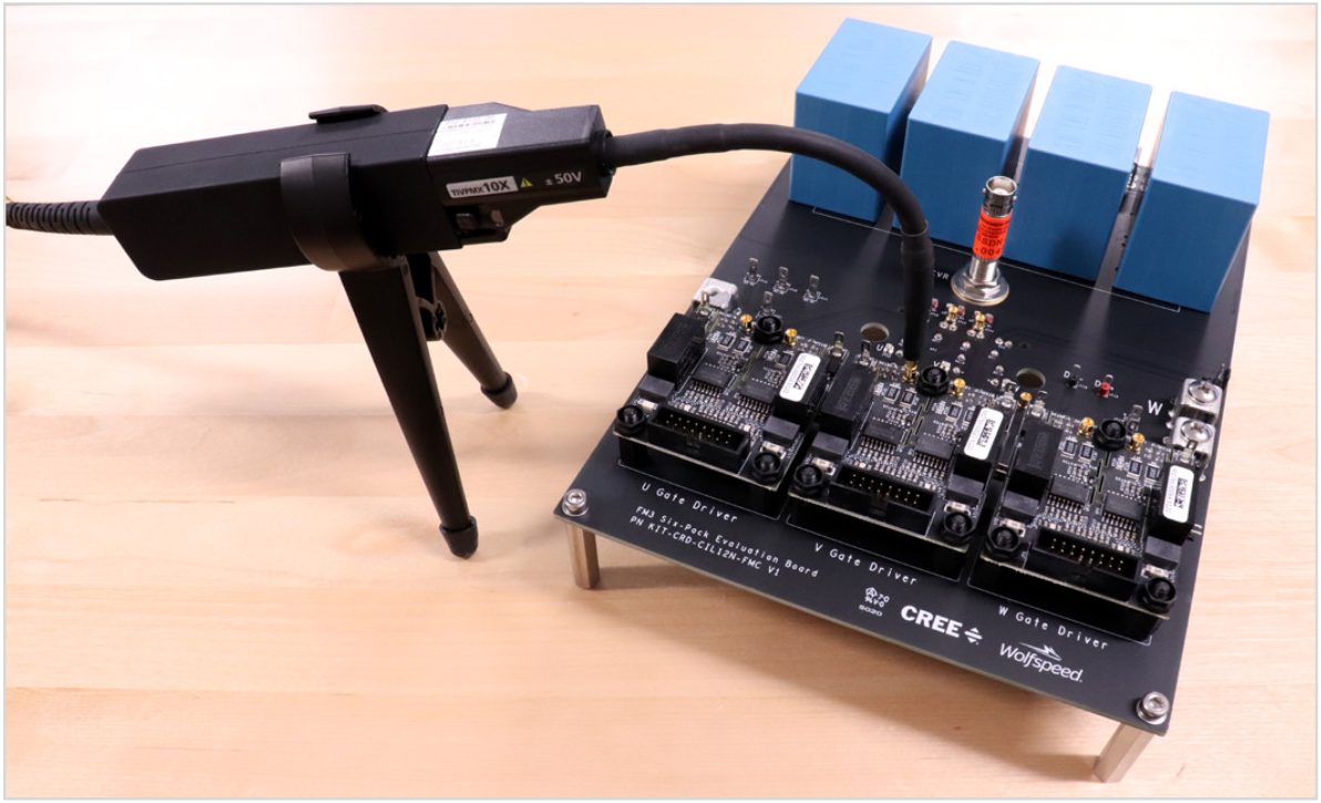 MMCX connectors - Example 1. Photo © Wolfspeed. Reprinted with permission