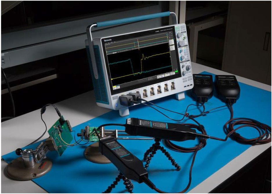 Tektronix TCP0030A AC/DC Current Probe with Degauss/AutoZero.