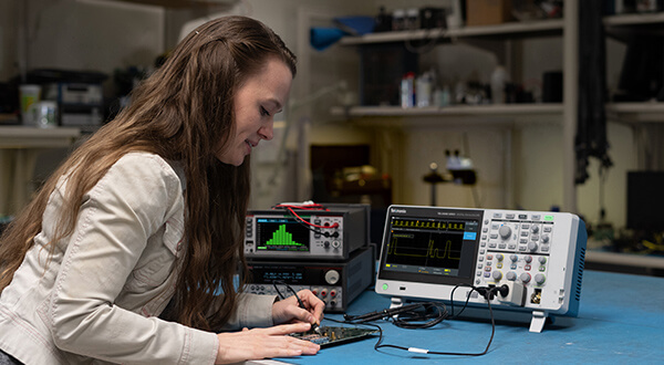 As students progress in their studies, they will be required to simulate their designs with more complex signals and look at more signals at any given time. 